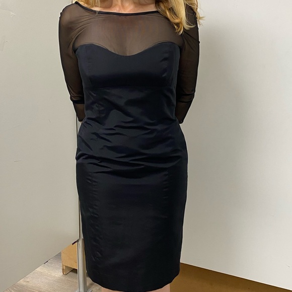 ⭐️🌴Escada Long Sleeve Dress - Picture 2 of 4